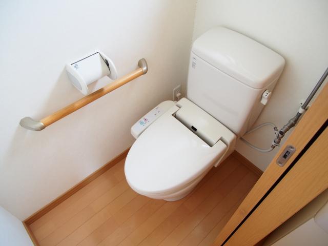 トイレ　トイレ