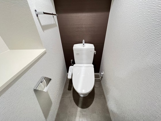 トイレ　※別部屋の写真です