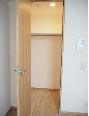 収納　別部屋参考写真