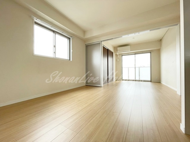 居室・リビング　落ち着いた雰囲気の洋室♪