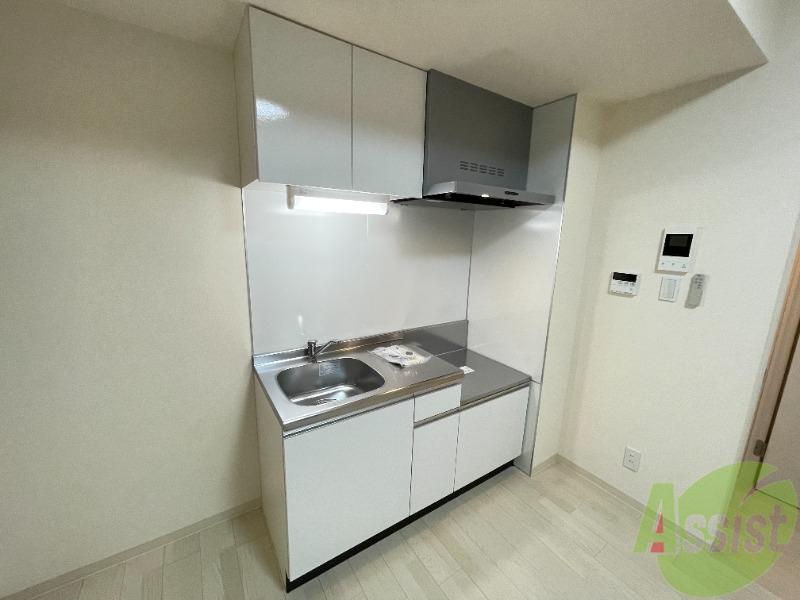 キッチン　キッチンは都市ガスのコンロを置いて下さいね。