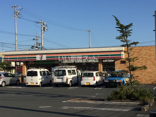 コンビニ　セブンイレブン 浜松下石田町店（コンビニ）まで668m