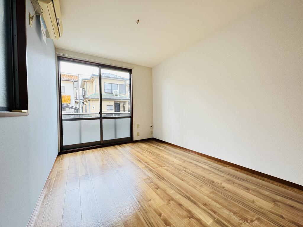 居室・リビング　屋内内見可能日はお気軽にお問合せ下さい。