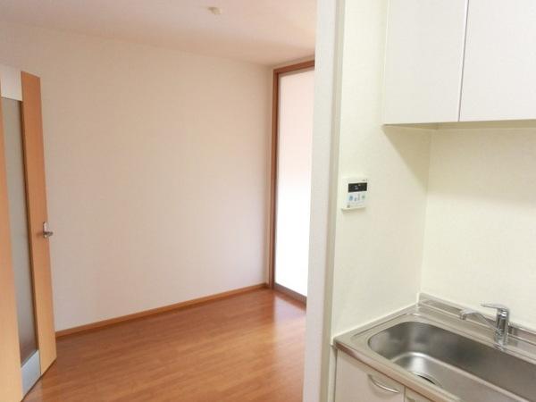 居室・リビング　明るいリビング！