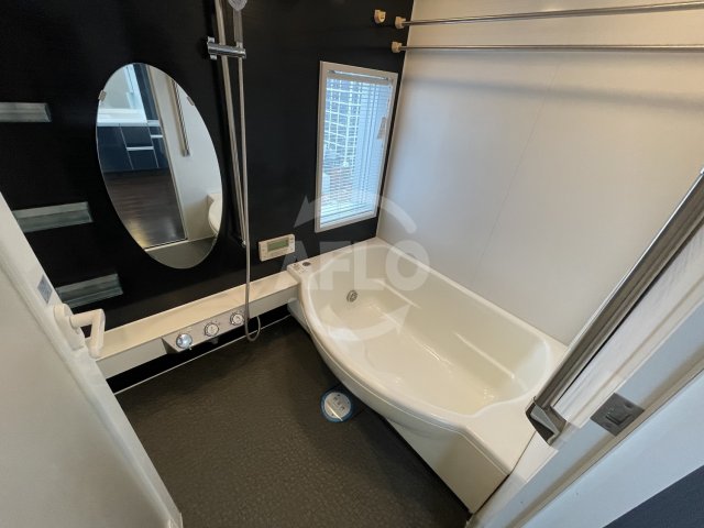 バス・シャワールーム　アステリオ北堀江　ザ・メトロタワー　　浴室