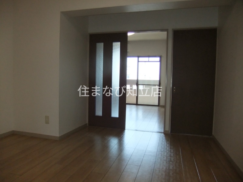 居室・リビング　同型タイプ