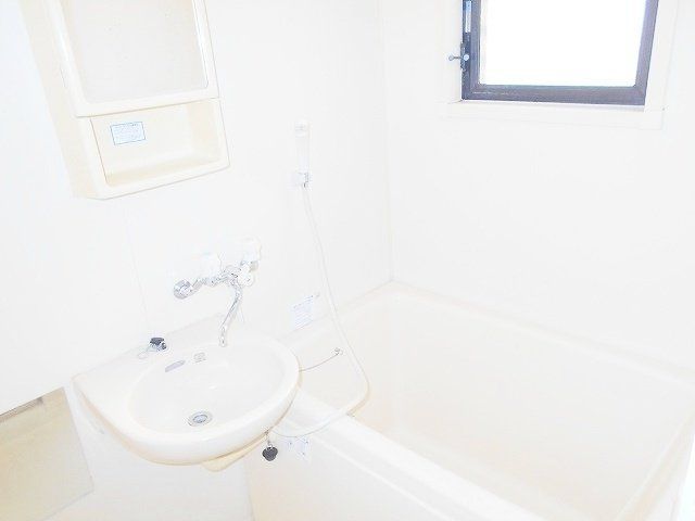 バス・シャワールーム　バス