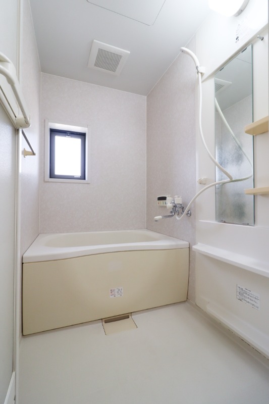 バス・シャワールーム　図面と現状に相違がある場合には現状を優先