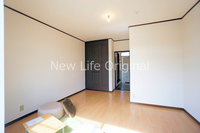 その他部屋・スペース　洋室の別アングルのお写真です☆