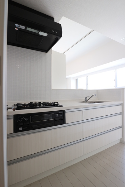 キッチン　ガス3口コンロ♪