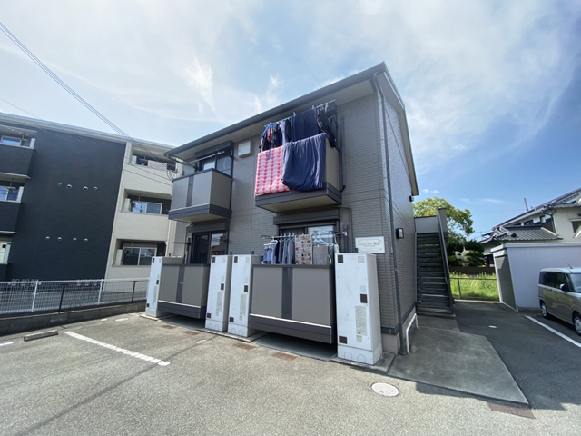 建物外観　オール角部屋☆