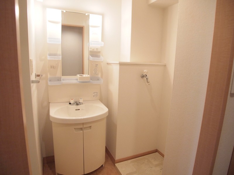 洗面設備　※別号室写真の為、現況優先