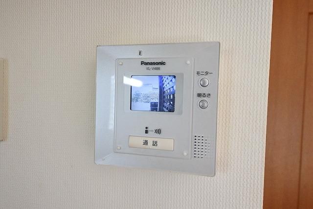 セキュリティ　★安心のモニタ付きドアホンです★