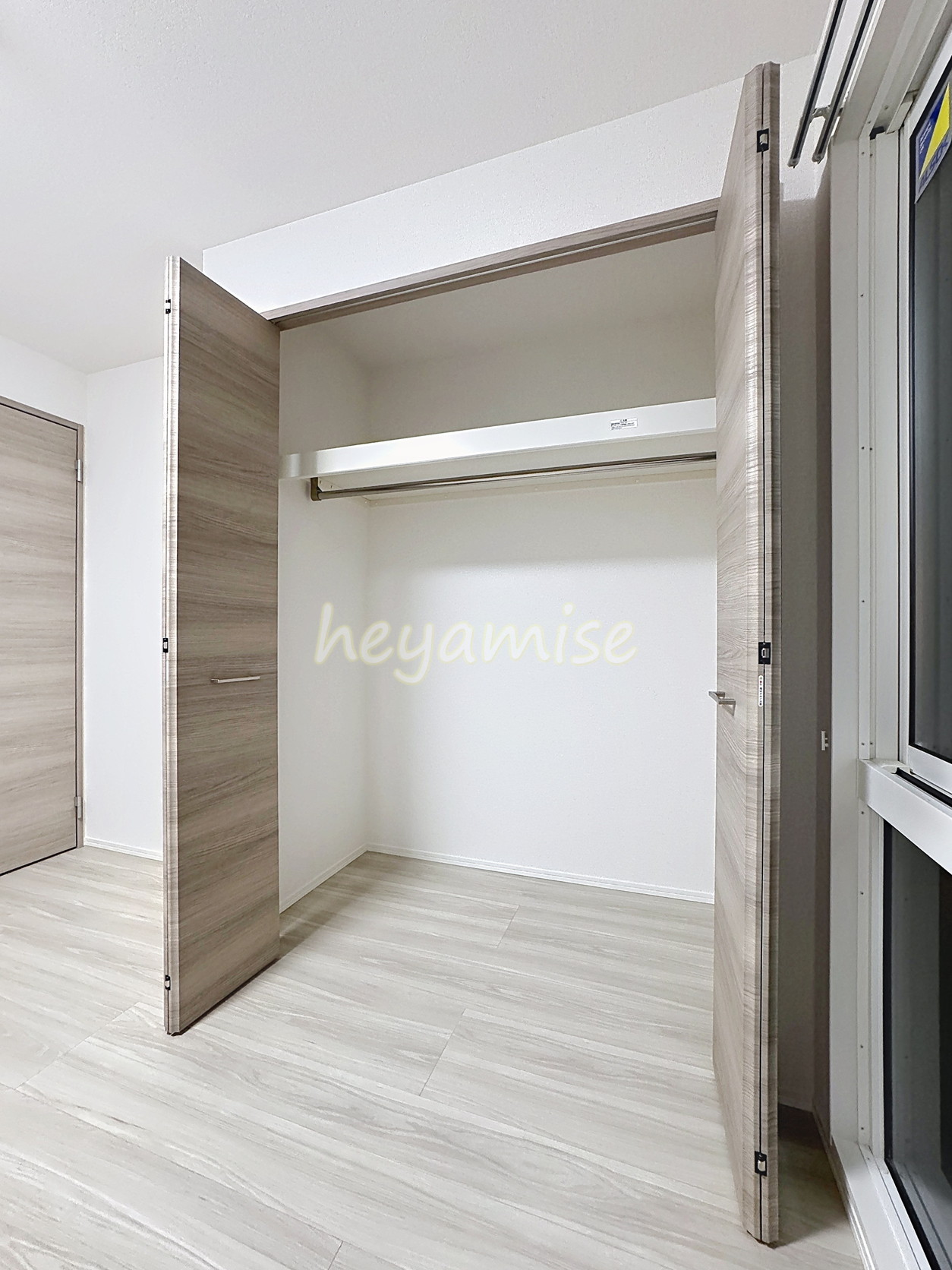 収納　※写真は間取り反転の101号室