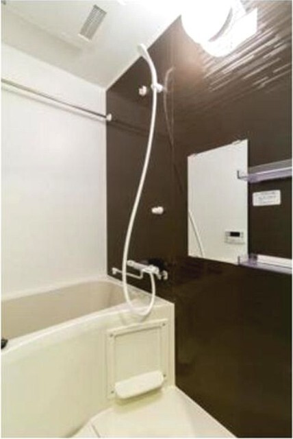 バス・シャワールーム　追い炊き機能付きです