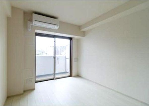 居室・リビング　南東向きです