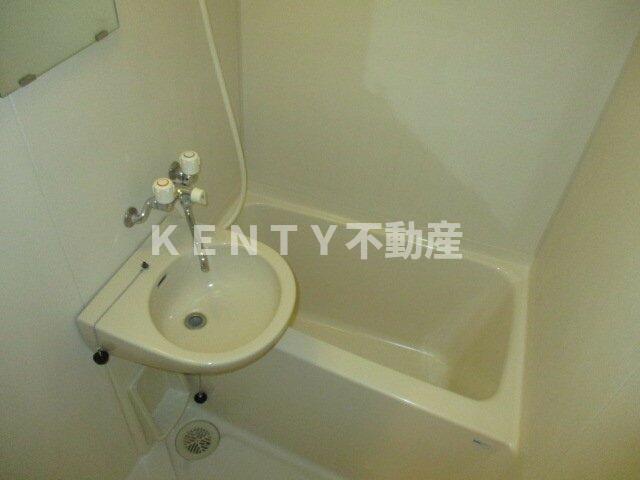 バス・シャワールーム　日々の暮らしに欠かせないお風呂です