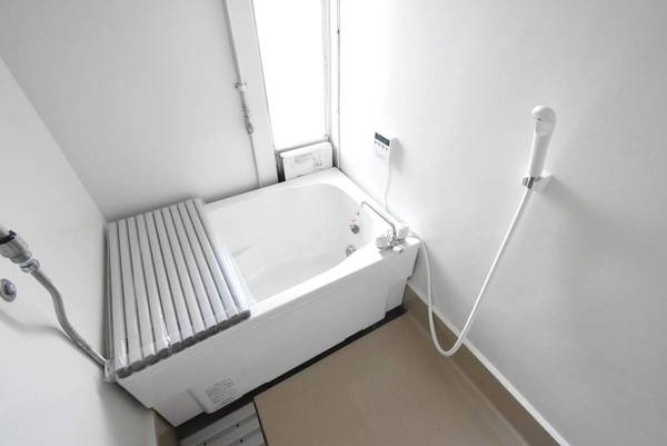 バス・シャワールーム　ビレッジハウスの同一物件・同一タイプの間取りの写真です