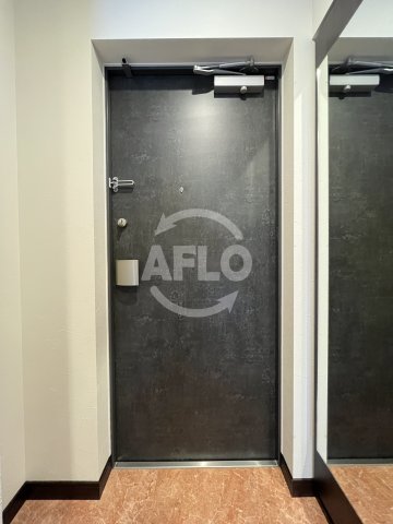 玄関　プレジオ江坂SOUTH　玄関