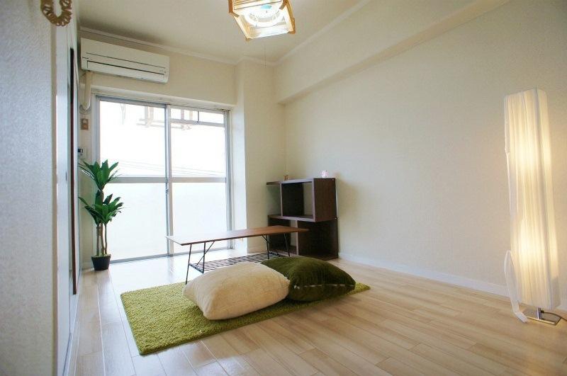 居室・リビング　スタンダードな洋室です