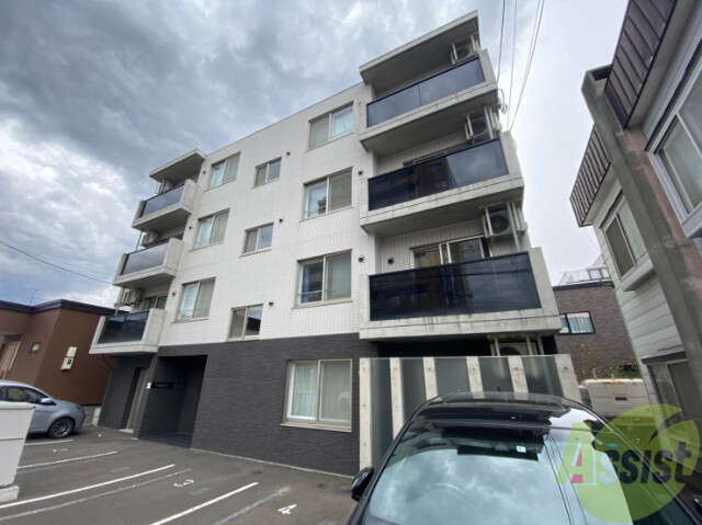 建物外観　札幌市中央区南十一条西「サンルーチェ山鼻」