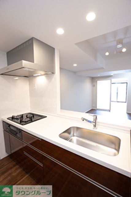 キッチン　※写真は同タイプ住戸です。