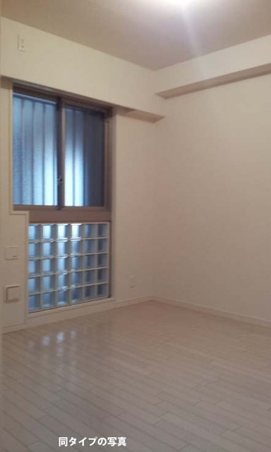 その他部屋・スペース　洋室　同タイプのお部屋写真を使用しております