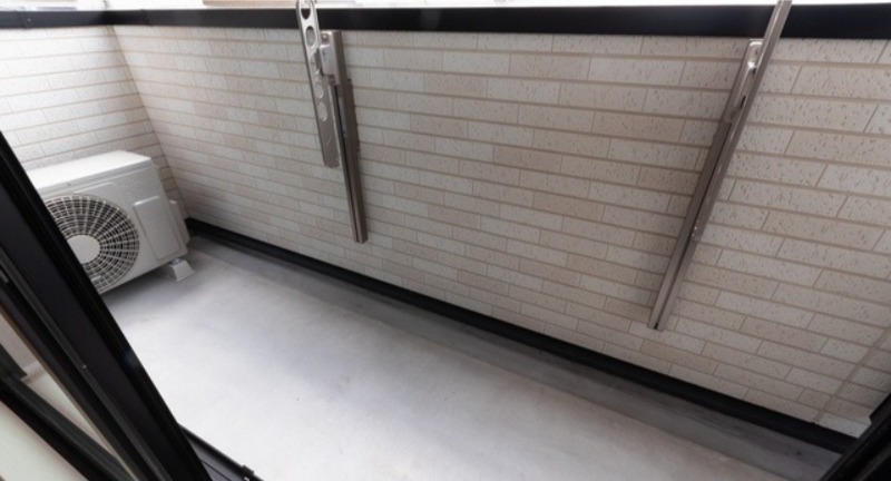 バルコニー　図面と現状に相違がある場合には現状を優先