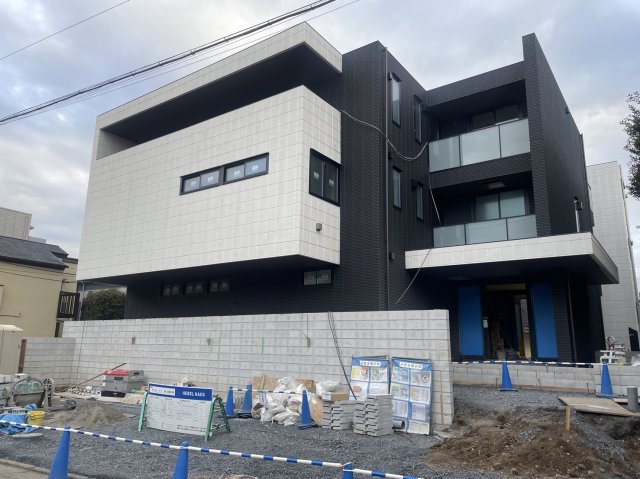 ロビー　24時間ゴミ捨て可能な敷地内ゴミステーション♪