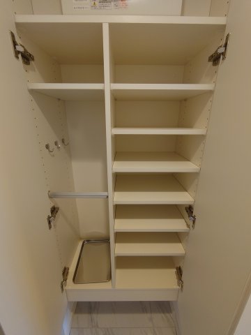 収納　別部屋参照