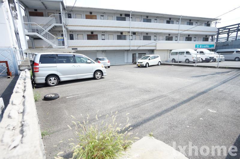 駐車場　駐車場です