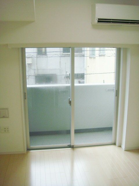 居室・リビング　収納