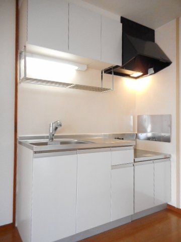 キッチン　コンパクトなキッチンで掃除もラクラク