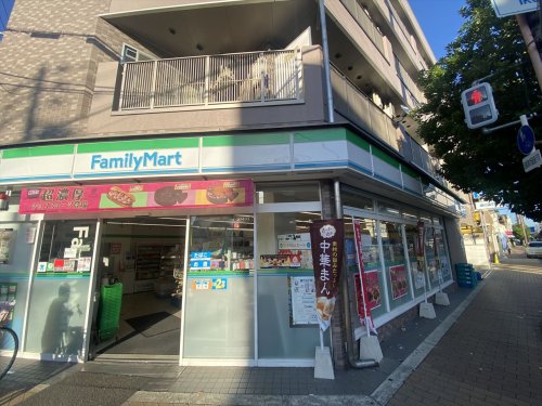 コンビニ　ファミリーマート 生江一丁目店（コンビニ）まで486m