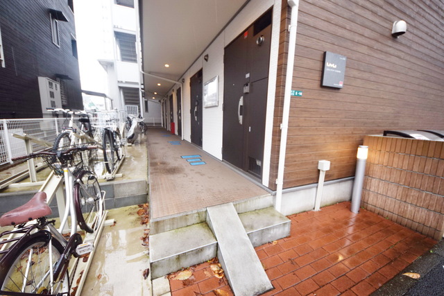 エントランス　～おかえりなさいませ～