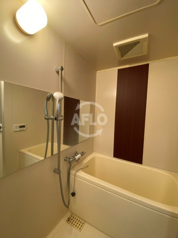 バス・シャワールーム　テン・フォーティー　バスルーム