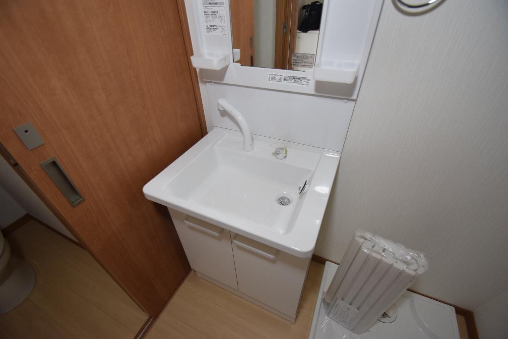 洗面設備　洗髪洗面化粧台