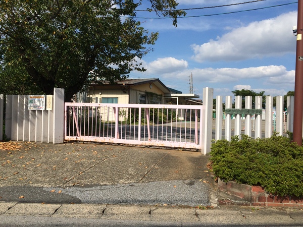 幼稚園・保育園　春保育園（幼稚園・保育園）まで576m