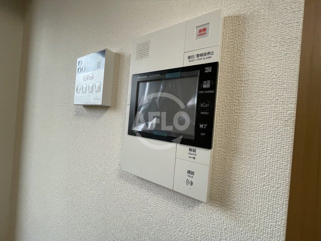 セキュリティ　レジデンス西梅田　モニターホン