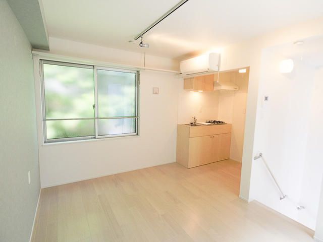 居室・リビング　ストラート王子神谷　北区豊島8