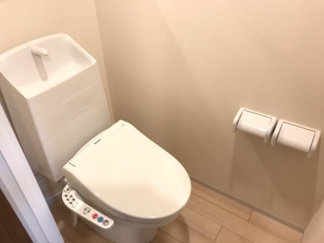 トイレ　別部屋写真