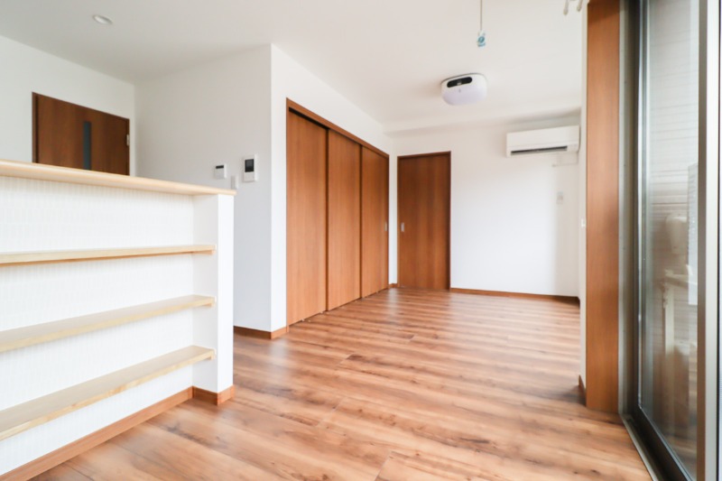 居室・リビング　図面と現状に相違がある場合には現状を優先