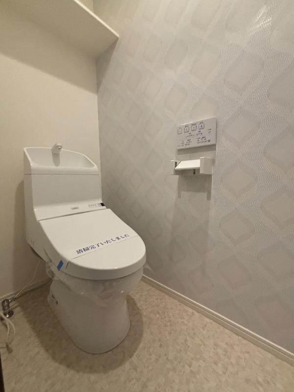 トイレ　別号室イメージ