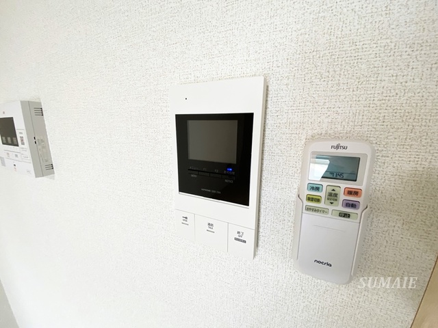 セキュリティ　モニター付きインターホンです☆