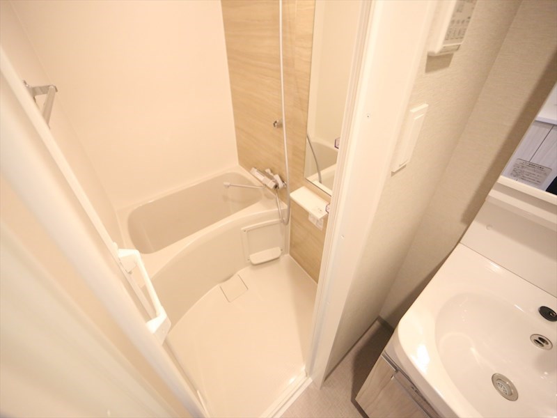 バス・シャワールーム　バスルーム　浴室暖房乾燥機付き