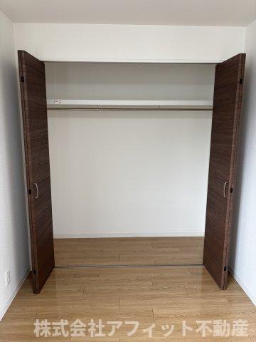 収納　クローゼット