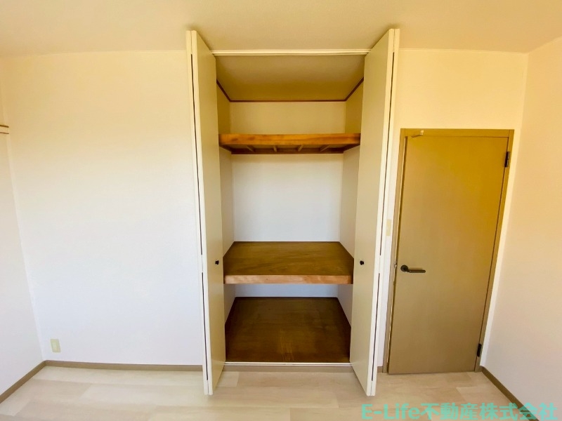 収納　※別部屋写真　反転