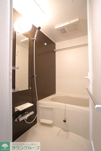 バス・シャワールーム　※写真は同タイプ住戸です。