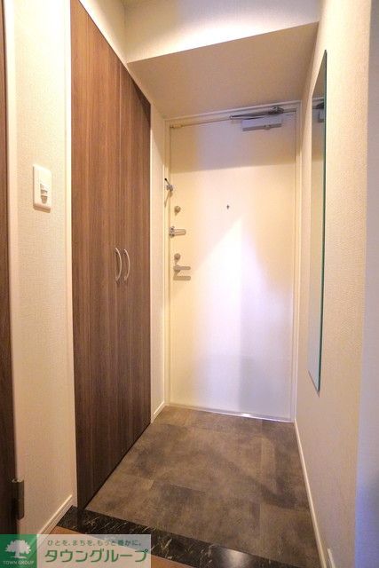 玄関　※写真は同タイプ住戸です。