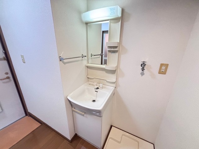 洗面設備　他号室の写真です